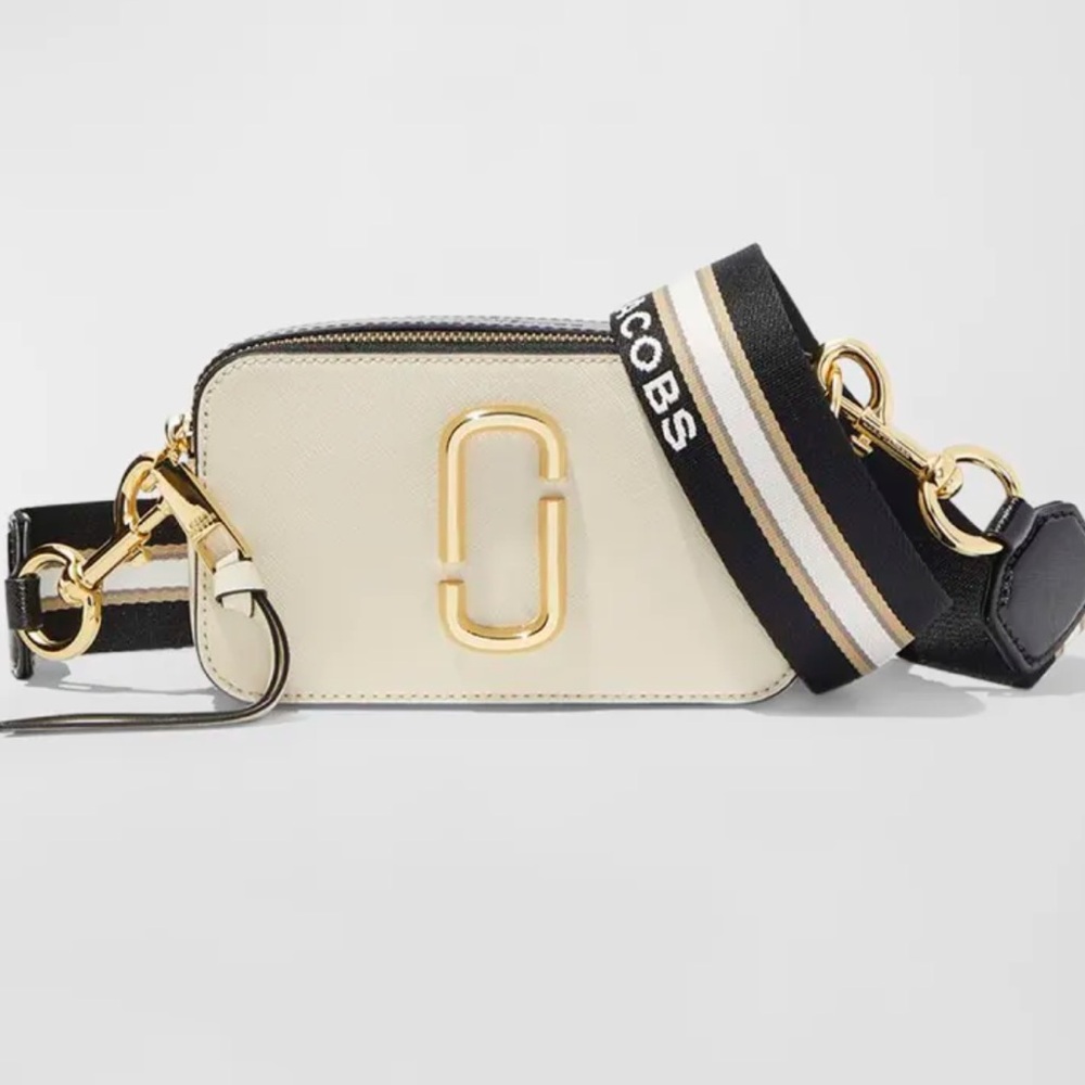 Marc Jacobs Cream Crossbody Snapshot Bag - Picture 2 of 7
